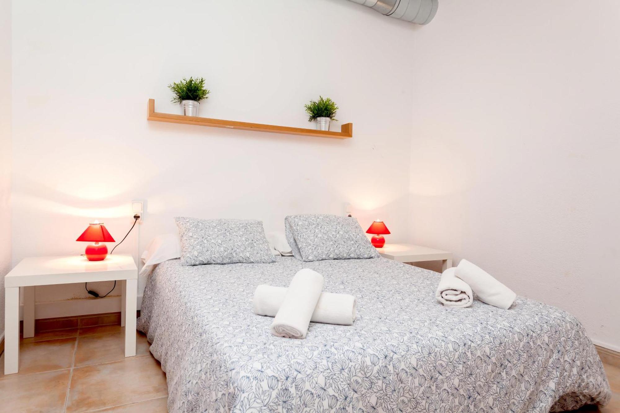 Apartments Gaudi Barcelona Ngoại thất bức ảnh